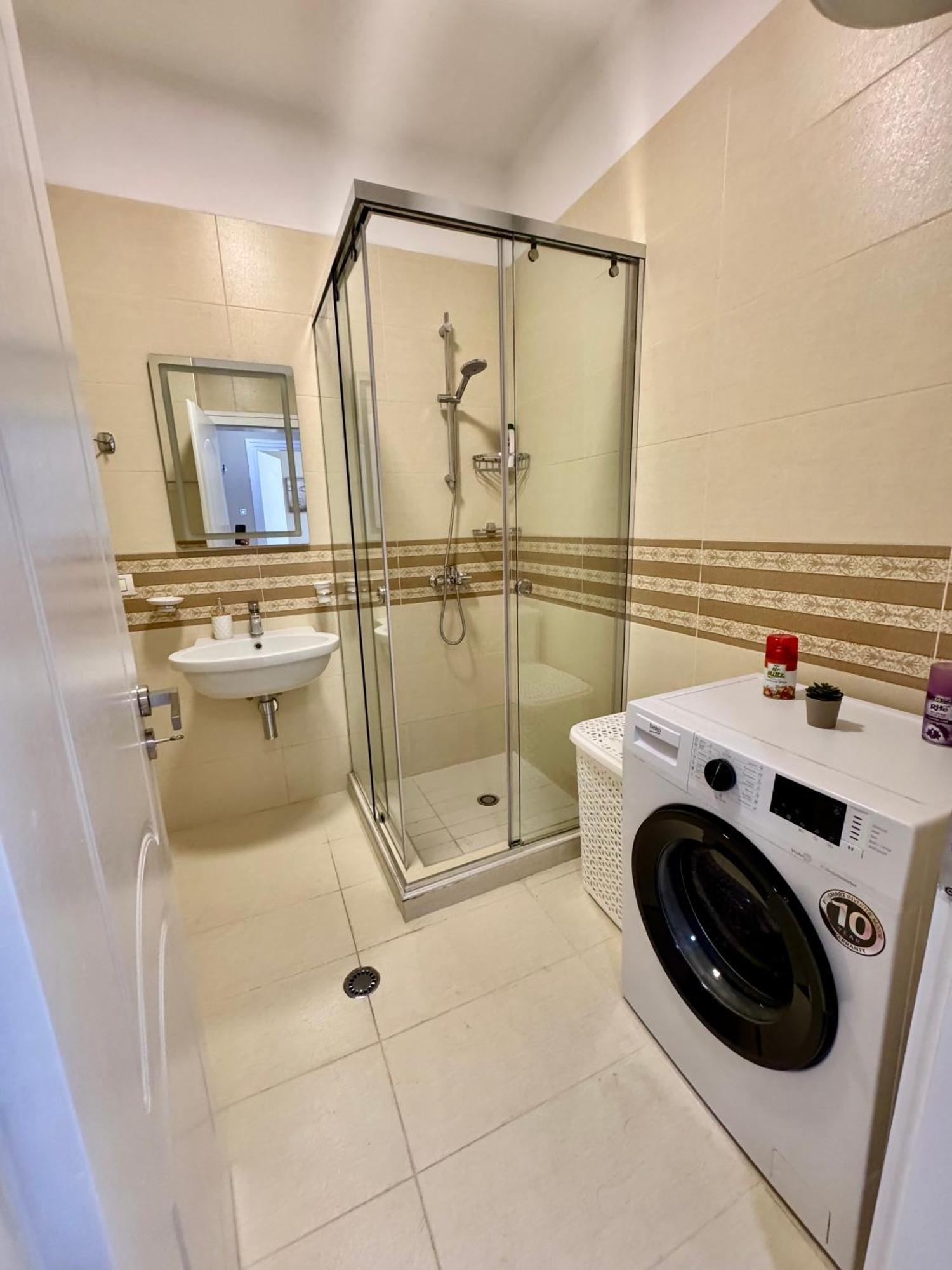 Apartamento New Bazaar Cozy 3 Tirana